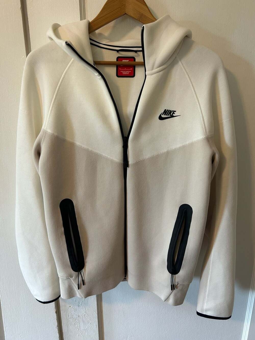 Nike Tech Fleece Full-Zip Hoodie Size S
